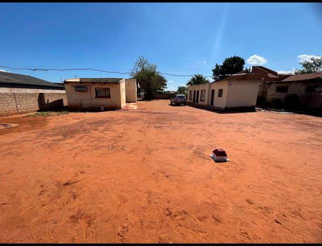 5 BEDROOM HOUSE FOR SALE IN MAHWELERENG